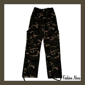 Fashion Nova Caught Up With You Camo Cargo Pant - Olive/combo
